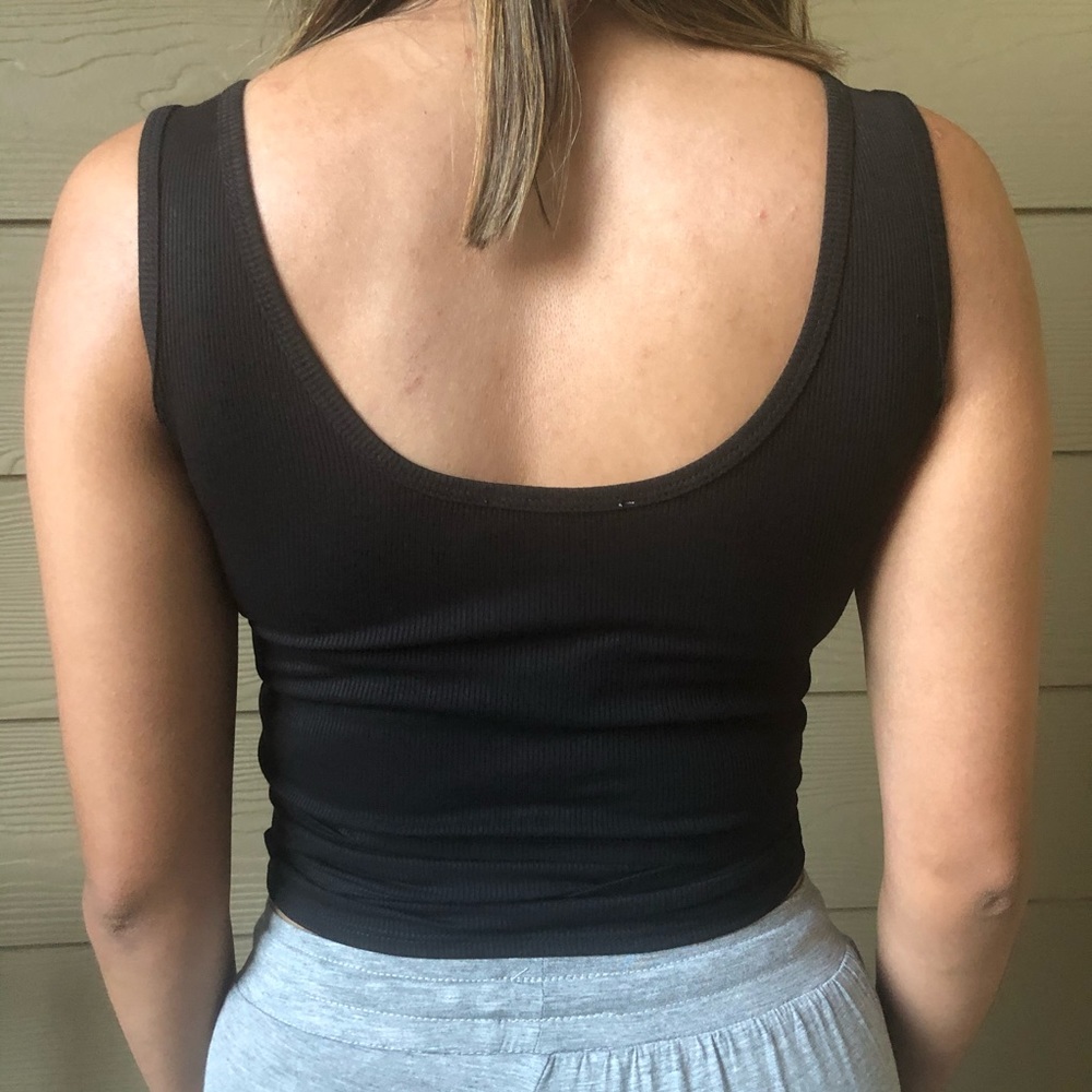 Wrap Around Ribbed Button Tank - Black - Picture 3 of 4